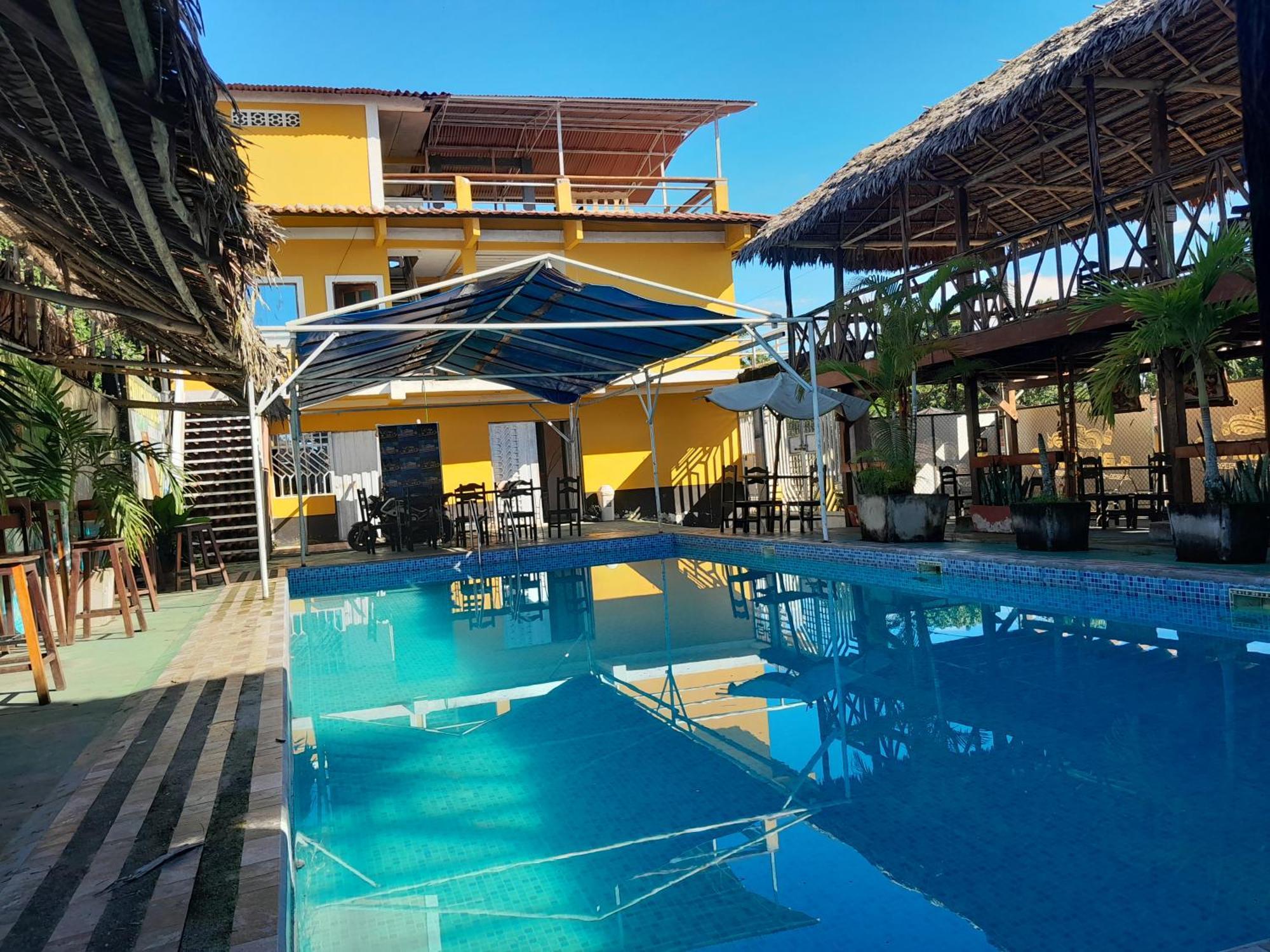 El Bunker 9 Hotel Iquitos Kültér fotó