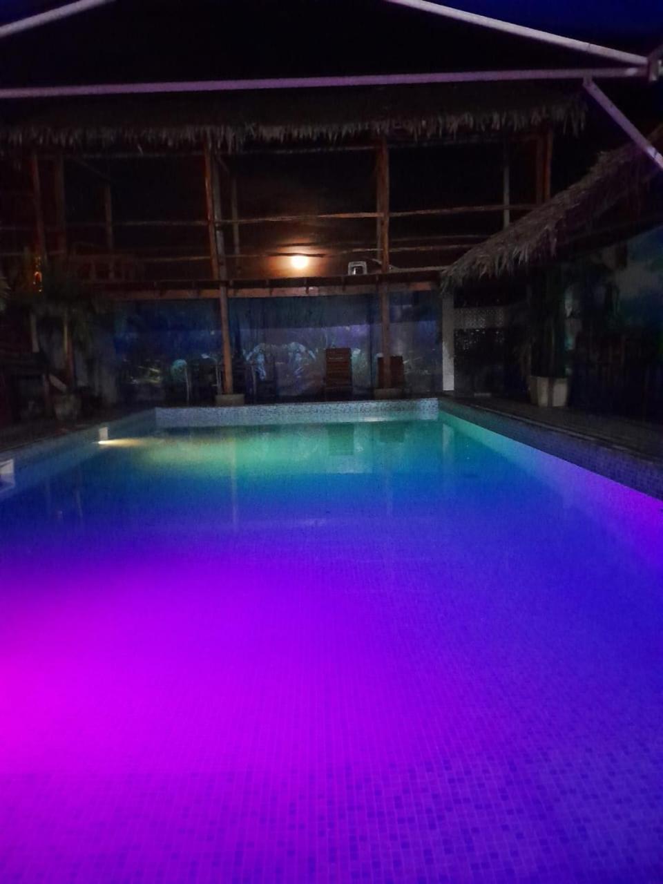 El Bunker 9 Hotel Iquitos Kültér fotó